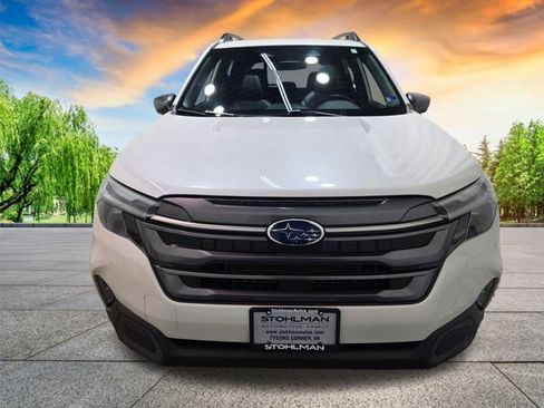 Certified 2025 Subaru Forester Limited w/ Popular Package image 9