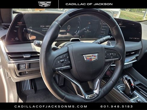 Certified 2025 Cadillac CT5 V w/ Technology Package RWD image 8