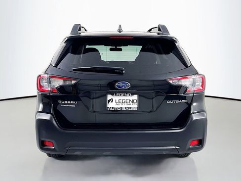 Used 2023 Subaru Outback Premium AWD/4WD image 5