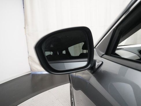 Certified 2025 Nissan Kicks SV image 24