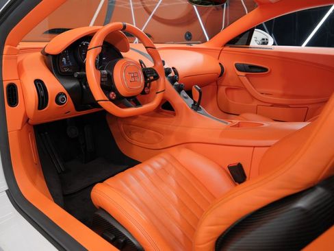 Used 2022 Bugatti Chiron Pur Sport image 64