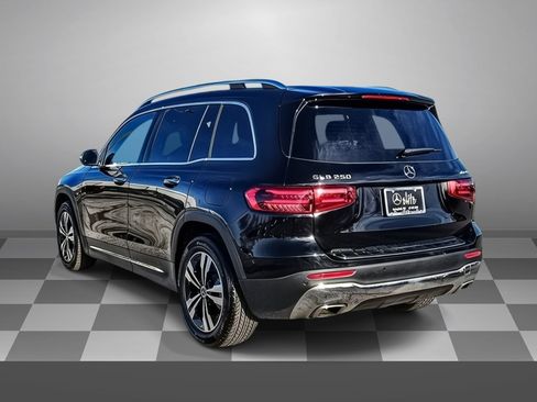New 2026 Mercedes-Benz GLB 250 4MATIC image 4