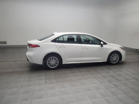 Used 2024 Toyota Corolla LE FWD image 10
