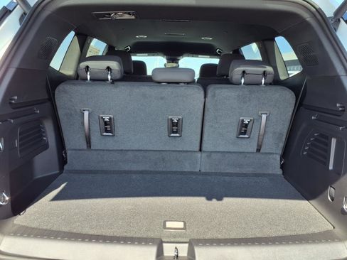 New 2025 GMC Acadia Elevation w/ LPO, Floor Liner Package image 9