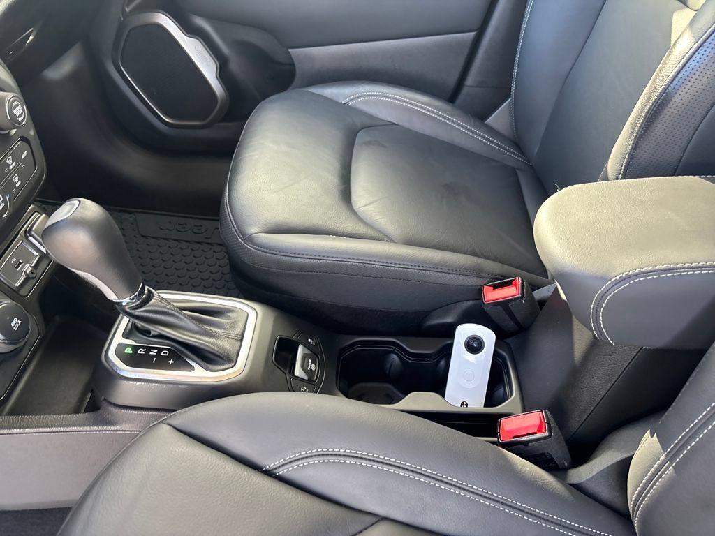 Used 2023 Jeep Renegade Limited AWD/4WD image 22