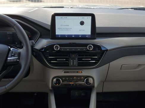 Certified 2023 Ford Escape Active image 29