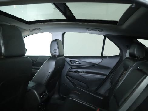 Used 2022 Chevrolet Equinox Premier AWD/4WD image 15