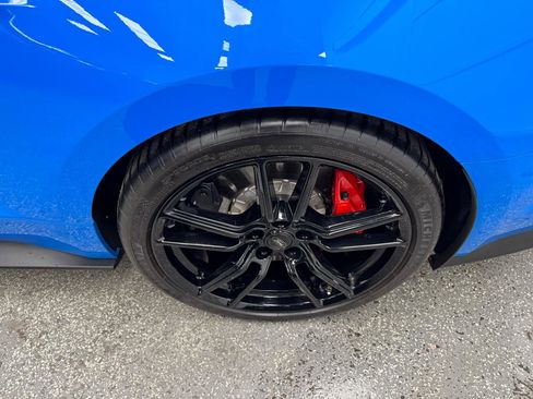 Used 2022 Ford Mustang Shelby GT500 w/ Technology Package RWD image 35