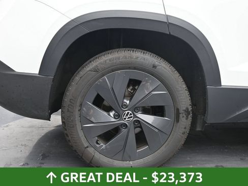 Used 2026 Volkswagen Taos S FWD image 15