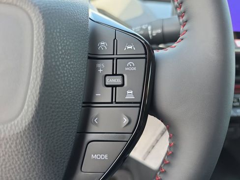 New 2026 Toyota Prius Plug-In Hybrid FWD image 18