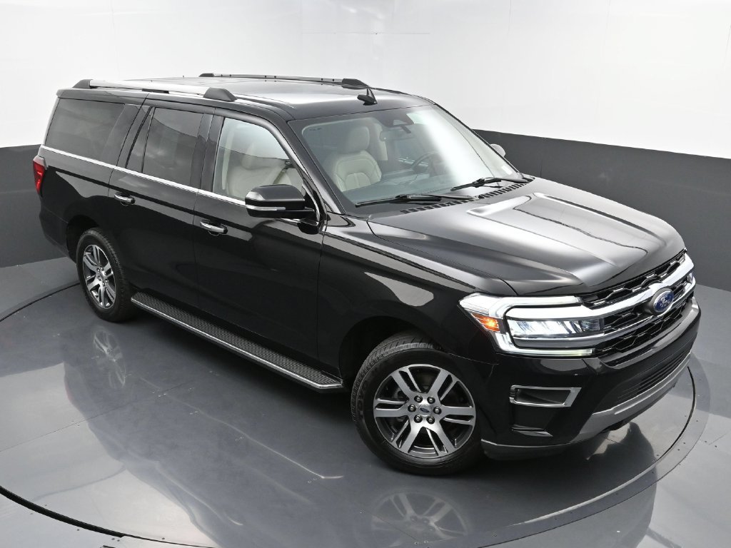 Used 2023 Ford Expedition Max Limited AWD/4WD image 32