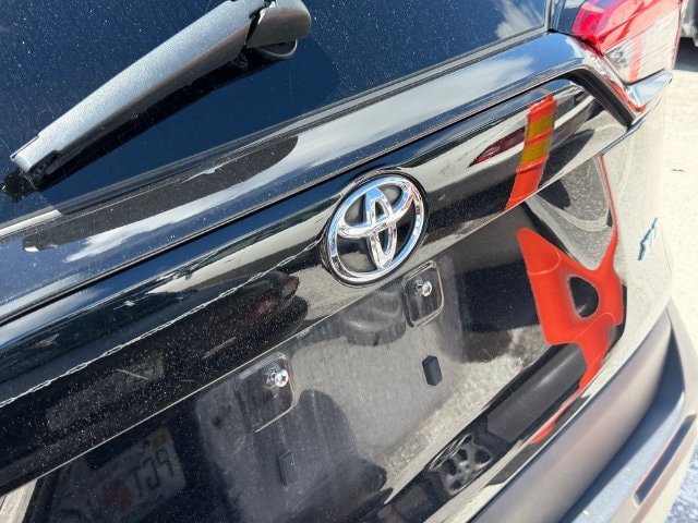 Certified 2025 Toyota RAV4 XLE FWD image 8