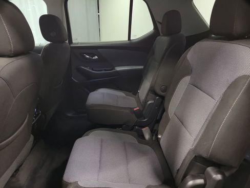 Used 2020 Chevrolet Traverse LT w/ LPO, Floor Liner Package image 20