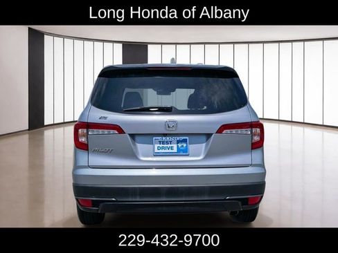 Used 2020 Honda Pilot LX image 8