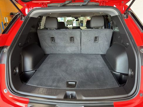 Used 2025 Chevrolet Blazer LT image 21