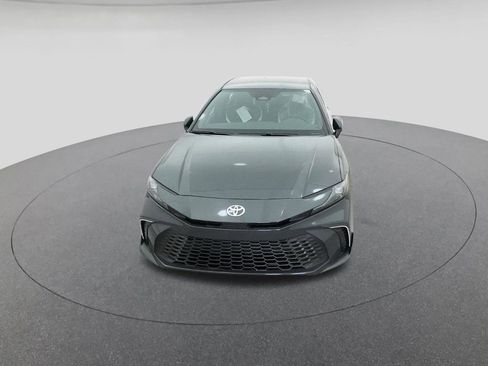 New 2026 Toyota Camry SE image 15