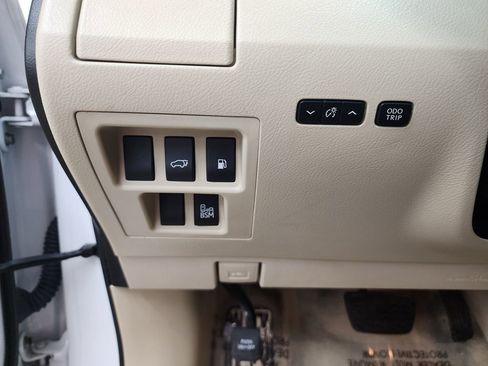 Used 2013 Lexus RX 350 AWD w/ Navigation Pkg image 25