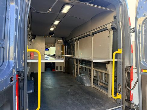 Used 2020 Ford Transit 250 148 High Roof Extended image 13