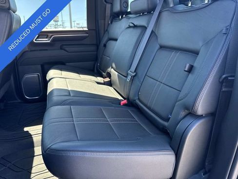 Used 2024 Chevrolet Silverado 2500 High Country w/ Technology Package AWD/4WD image 15