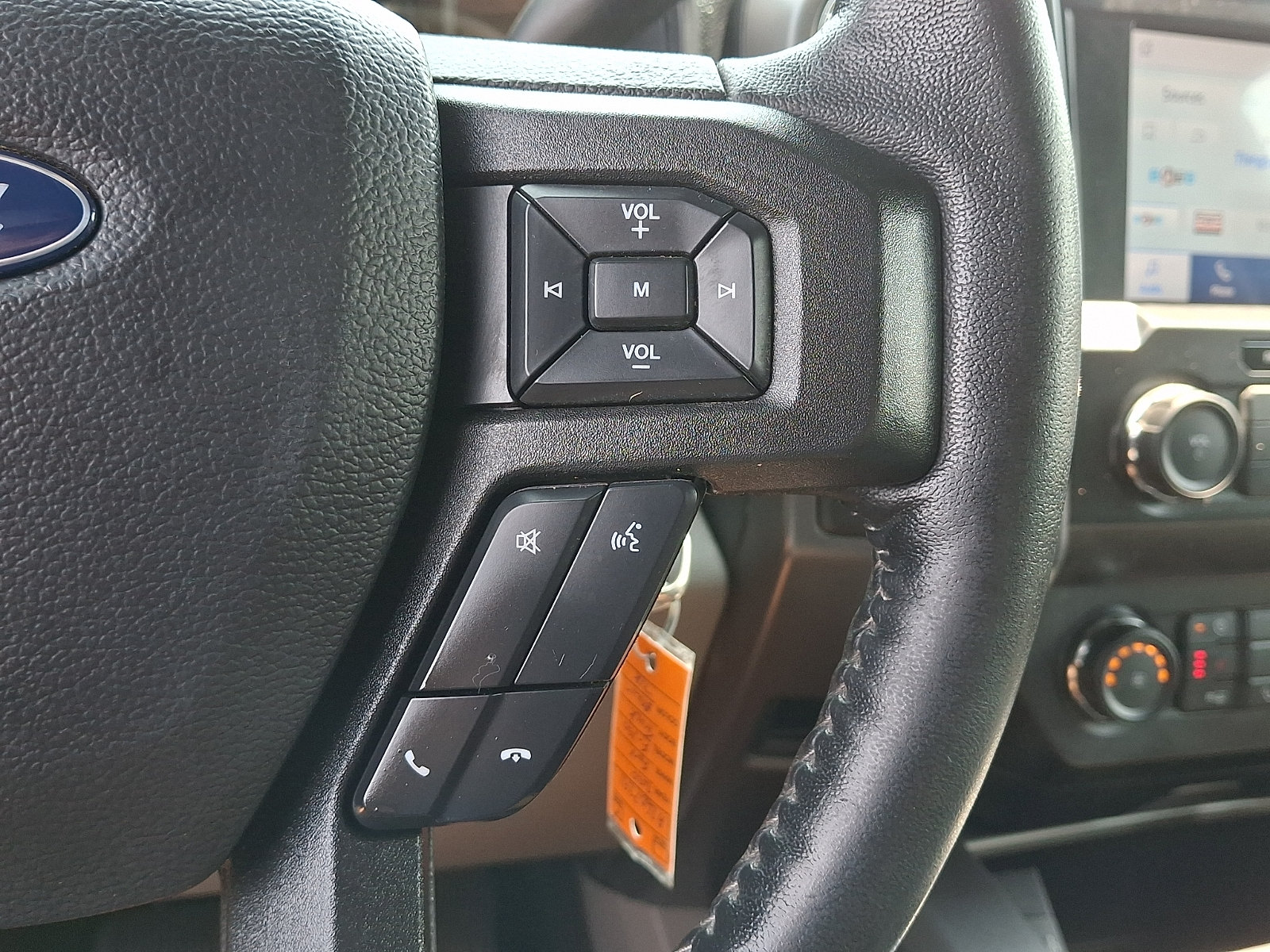 Used 2020 Ford F150 XLT w/ Equipment Group 302A Luxury AWD/4WD image 22