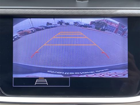 Used 2021 Buick Encore GX Select image 12