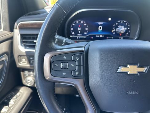 Used 2022 Chevrolet Tahoe High Country AWD/4WD image 17