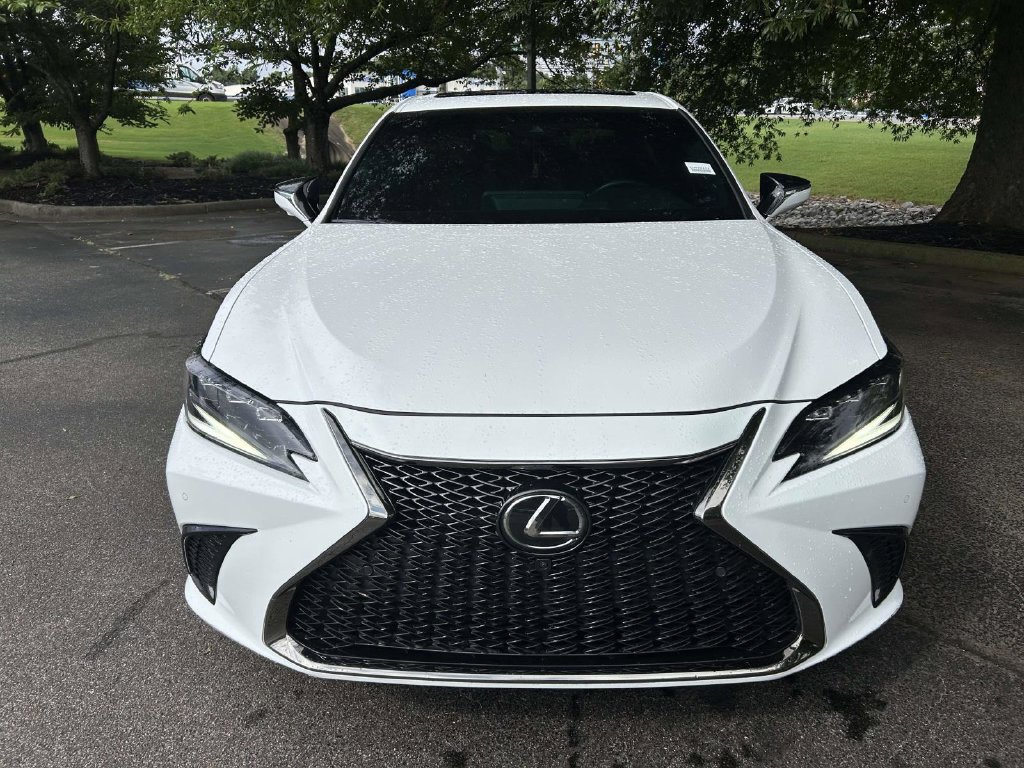 Used 2024 Lexus ES 300h F Sport w/ Accessory Package (Z2) FWD image 6