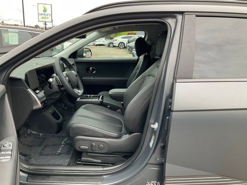 Used 2025 Hyundai Ioniq 5 SEL image 15