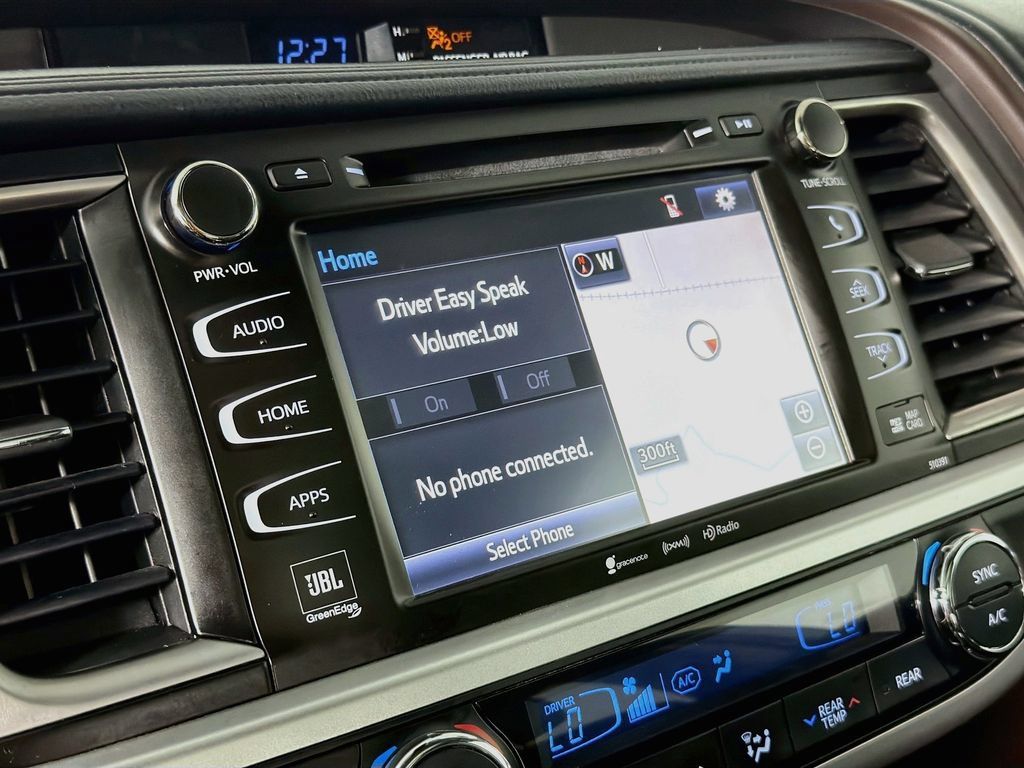 Used 2019 Toyota Highlander Limited AWD/4WD image 14