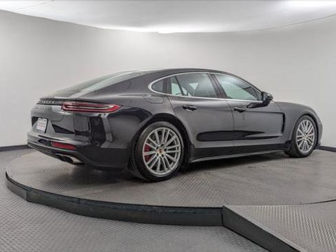 Used 2017 Porsche Panamera Turbo image 6