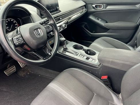 Used 2023 Honda Civic Sport image 15