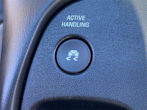 Used 2004 Chevrolet Corvette Coupe w/ Roof Package image 22