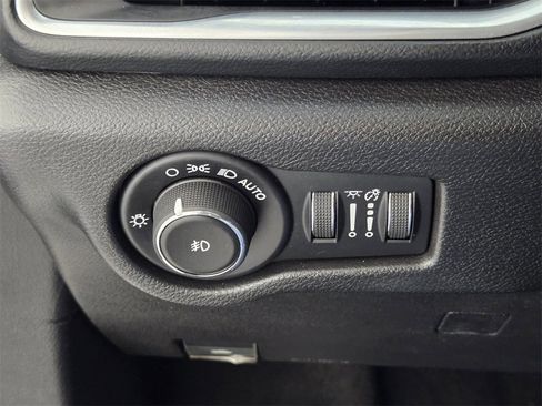 Used 2019 Chrysler Pacifica Touring-L w/ S Appearance Package image 22