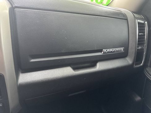 Used 2017 RAM 1500 Laramie AWD/4WD image 21