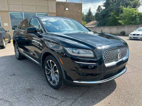 Used 2021 Lincoln Nautilus Reserve w/ Cargo Utility Package AWD/4WD image 3