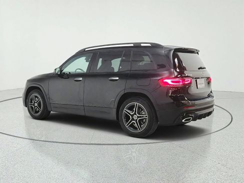 Used 2023 Mercedes-Benz GLB 250 image 7