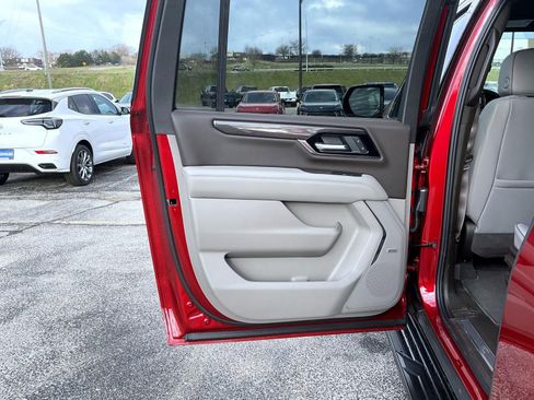 New 2026 GMC Yukon XL Elevation AWD/4WD image 21
