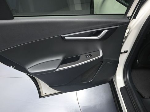 Certified 2022 Kia EV6 Wind w/ Wind Technology Package image 29