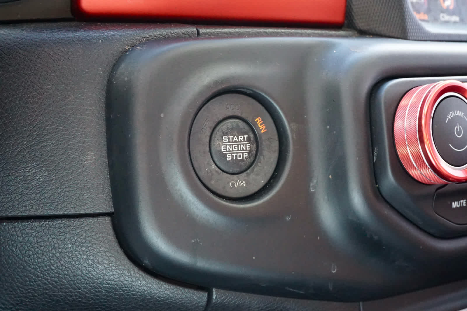 Used 2020 Jeep Wrangler Unlimited Rubicon AWD/4WD image 23