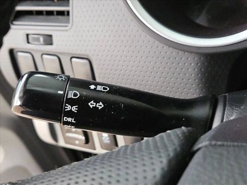 Used 2013 Toyota Tacoma PreRunner image 17