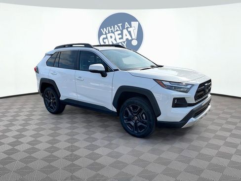 Used 2022 Toyota RAV4 Adventure w/ Convenience Package image 3