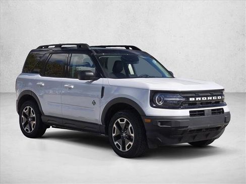 Certified 2024 Ford Bronco Sport Outer Banks w/ Tech Package image 3