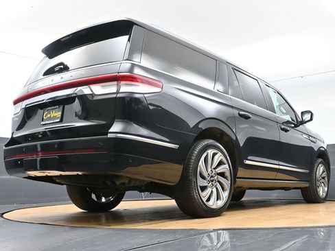 Used 2022 Lincoln Navigator L Reserve image 60