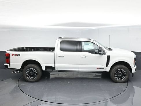New 2026 Ford F250 Platinum AWD/4WD image 44