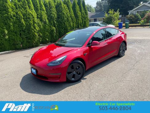 Used 2023 Tesla Model 3 Standard Range RWD image 2
