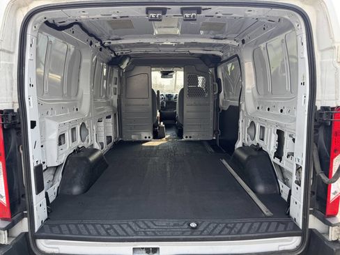 Used 2016 Ford Transit 150 130 Low Roof RWD image 9