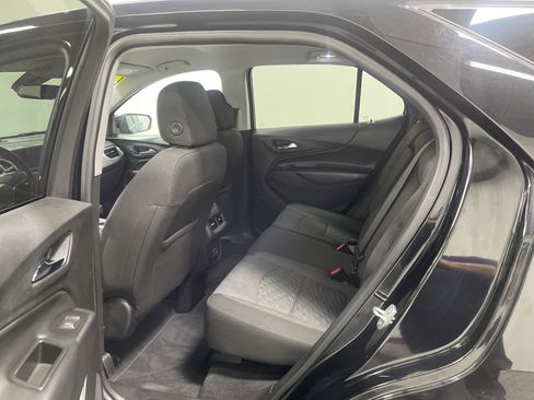 Used 2021 Chevrolet Equinox LT image 17