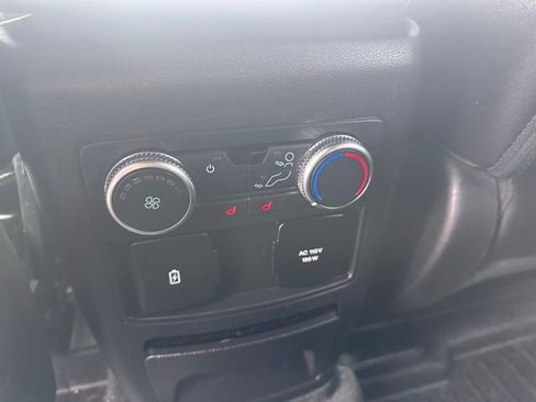 Used 2022 Ford Explorer Platinum w/ Equipment Group 601A image 30