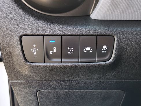 Used 2020 Hyundai Kona Ultimate AWD/4WD image 26