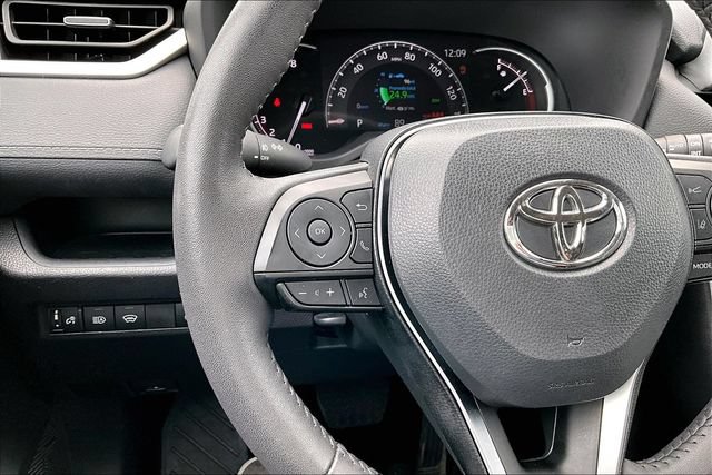 Used 2025 Toyota RAV4 XLE Premium w/ Weather Package AWD/4WD image 11